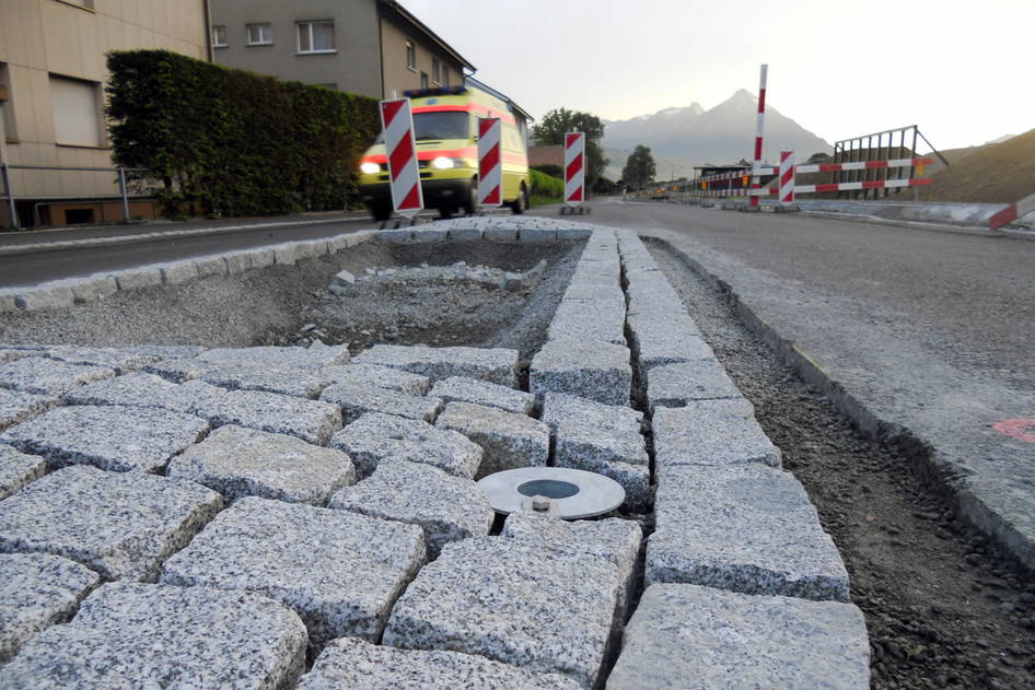 Werkleitungen Erschliessung Breite, Strassenbau – Ribuna AG Interlaken