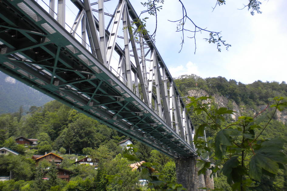 Sanierung Aarebrücke, Bahninfrastruktur – Ribuna AG Interlaken