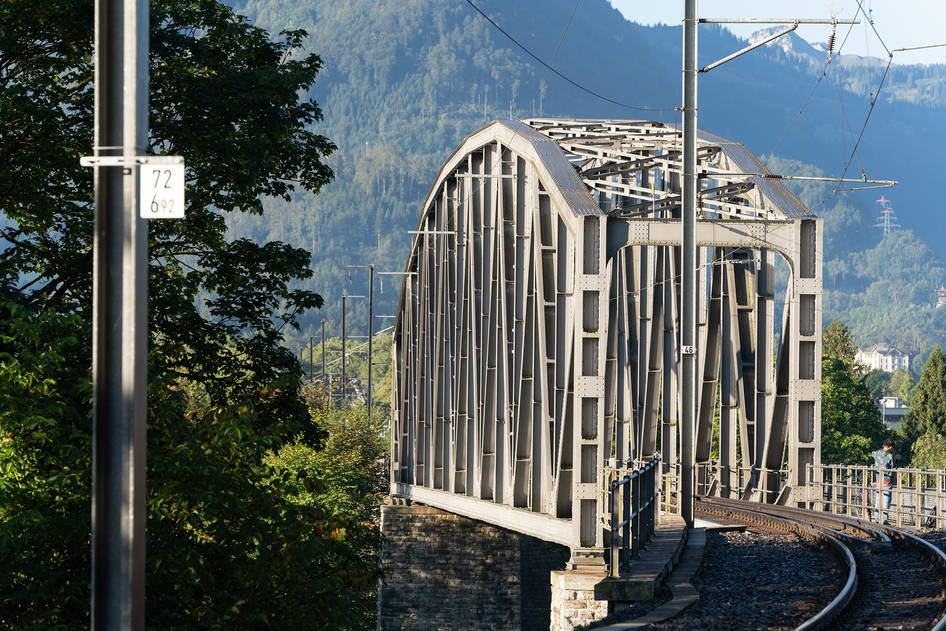 Sanierung Aarebrücke, Bahninfrastruktur – Ribuna AG Interlaken