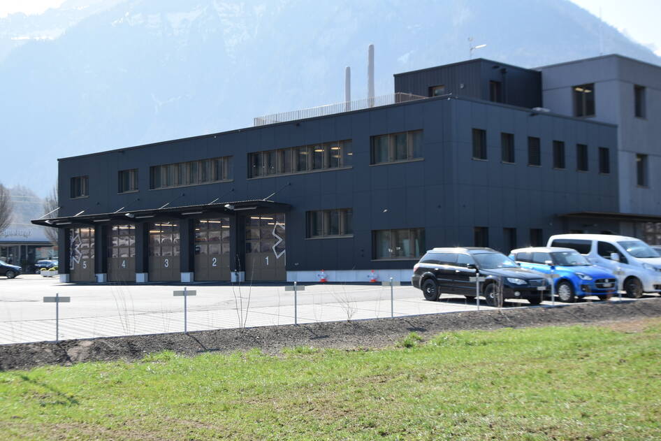 fmi Rettungsstützpunkt – Ribuna AG Interlaken