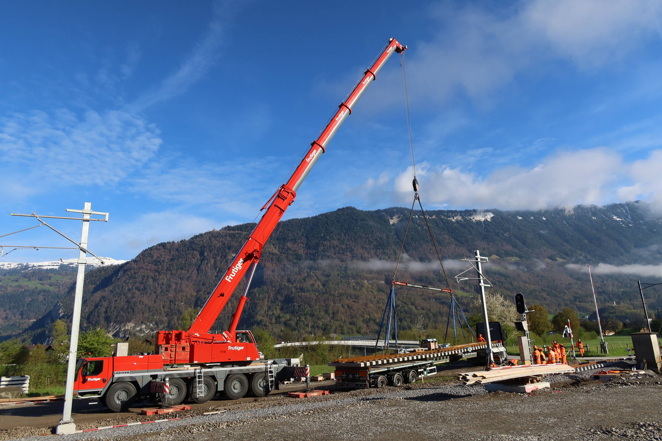 Sanierung Aarebrücke, Bahninfrastruktur – Ribuna AG Interlaken