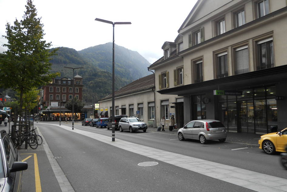 Neugestaltung Bahnhofstrasse, Strassenbau – Ribuna AG Interlaken