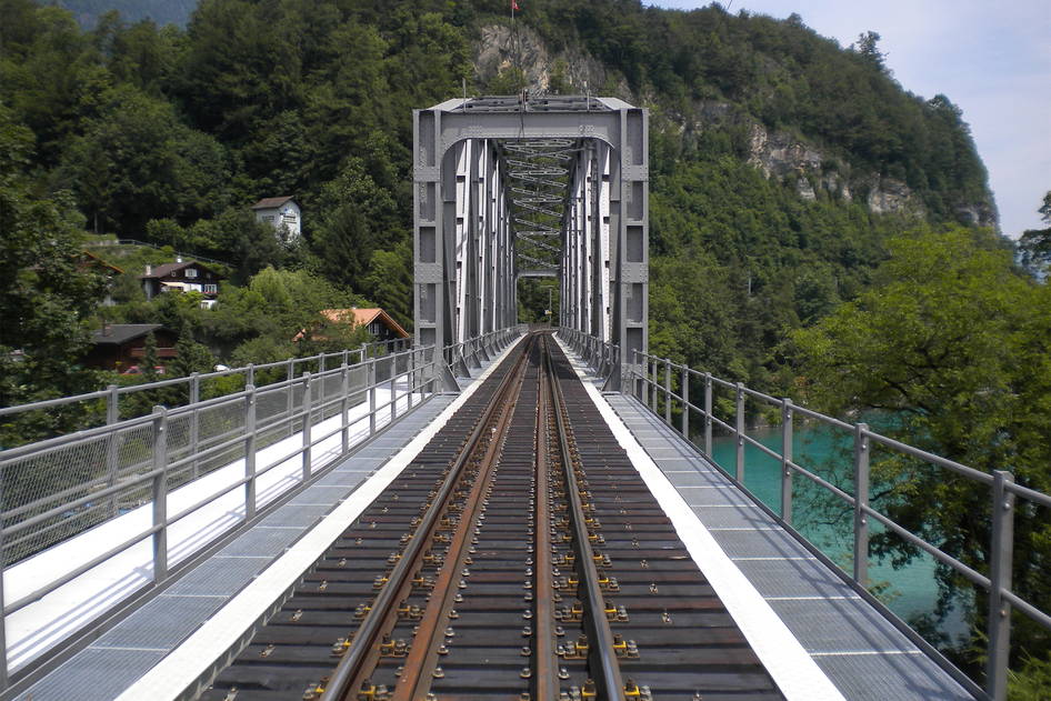 Sanierung Aarebrücke, Bahninfrastruktur – Ribuna AG Interlaken