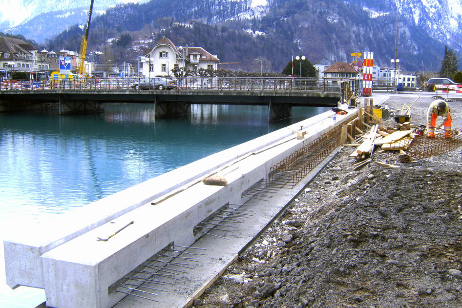 Umgestaltung und Erneuerung Aarestrasse, Strassenbau – Ribuna AG Interlaken