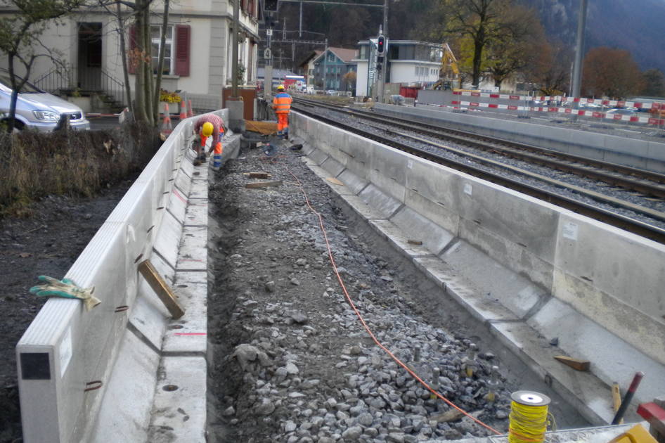 Interlaken West, Bahninfrastruktur – Ribuna AG Interlaken